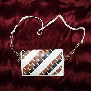 Weaved fall colored crossbody purse